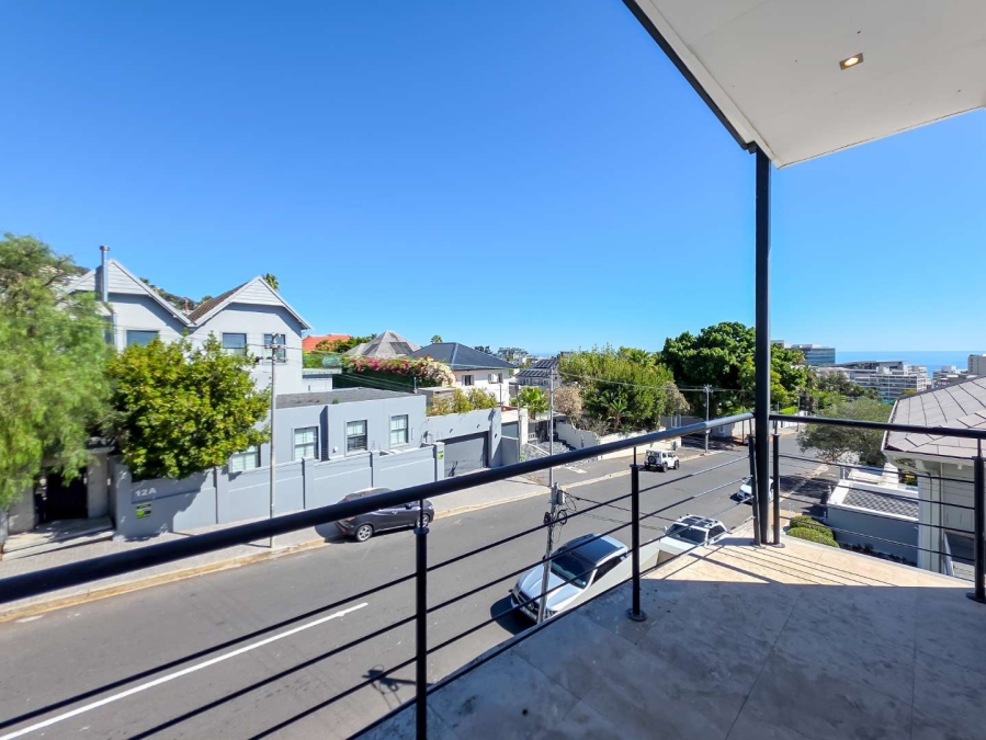 3 Bedroom Property for Sale in Fresnaye Western Cape